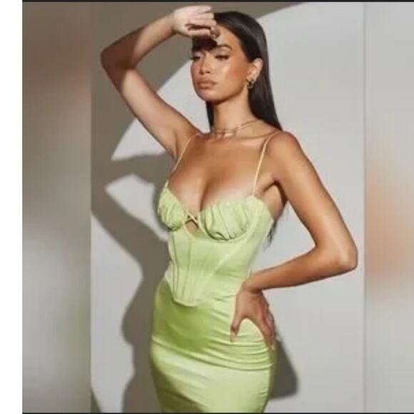 House of CB Nathalia Dress M Pistachio - Picture 1 of 4